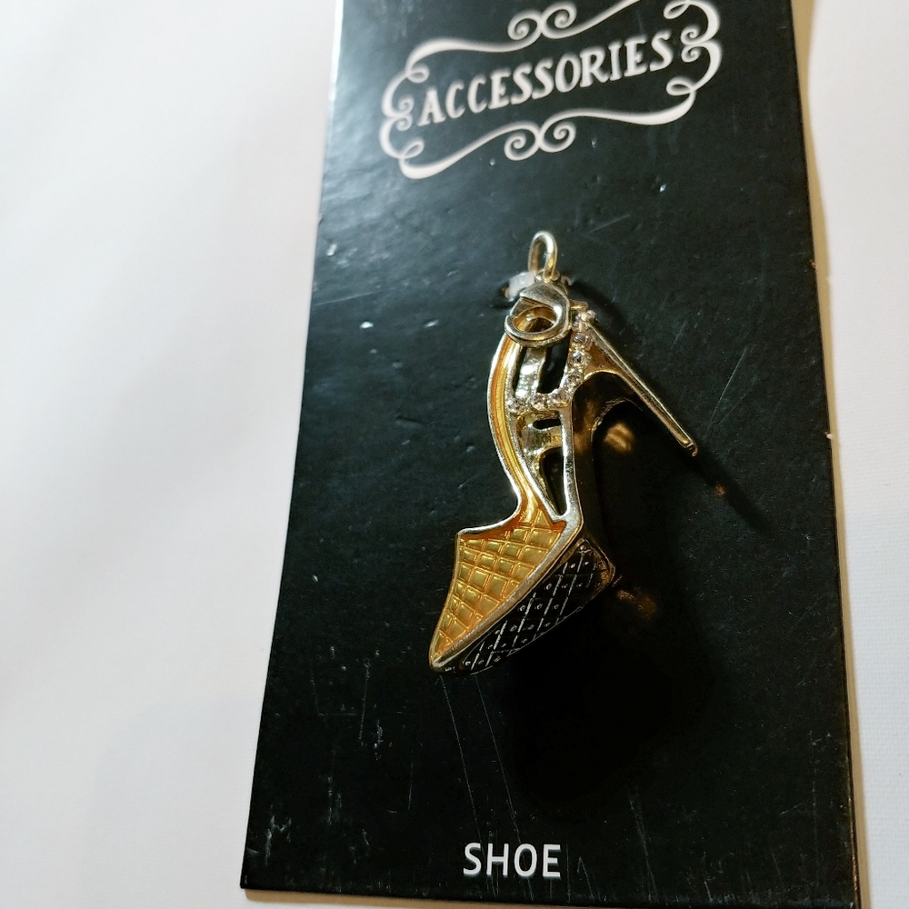 Golden Seal Clip On Tan Sling Shoe Pendant NEW